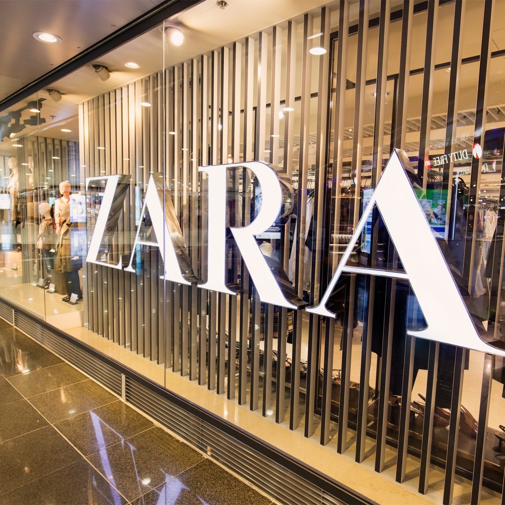 Zara Portugal Está Contratando - Faça Parte da Moda e da Equipa!