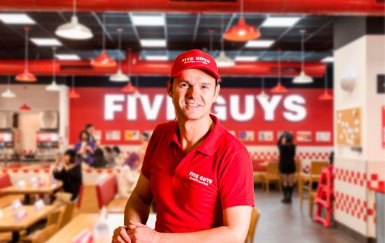 Five Guys Portugal Procura Novos Talentos para se Juntarem à Família!
